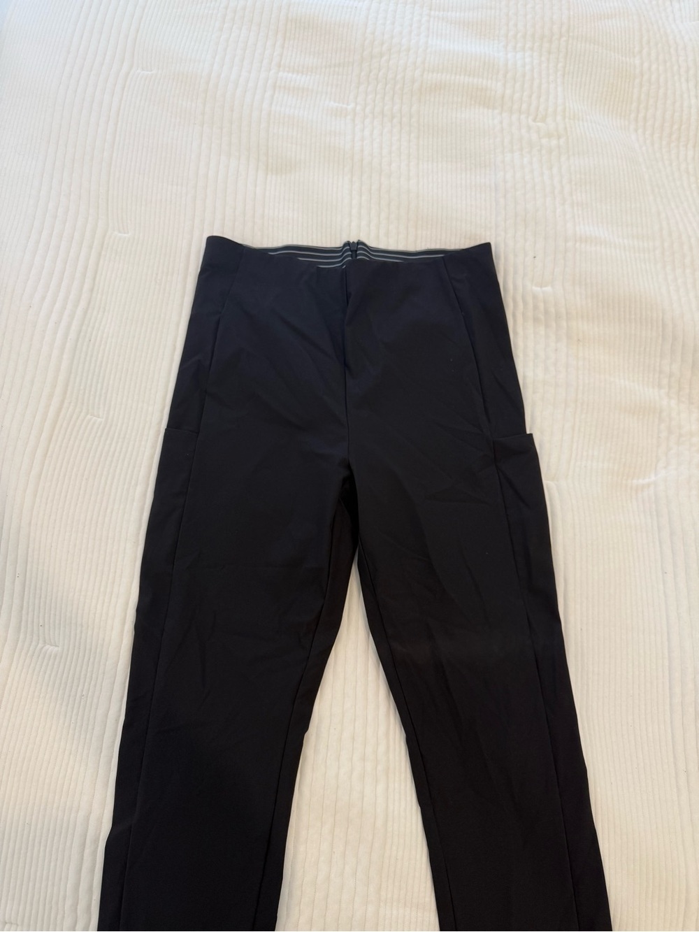 Black Athleta Wander Slim Pants